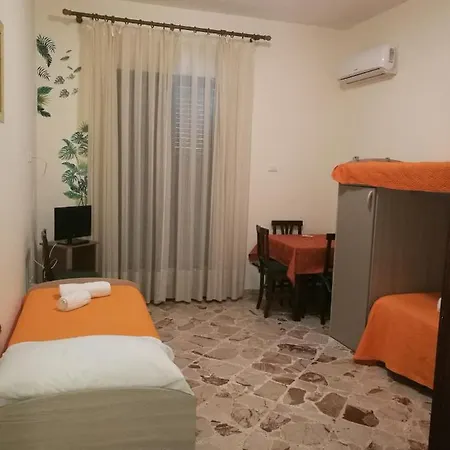 Casa Mia, Vacanze * Marsala