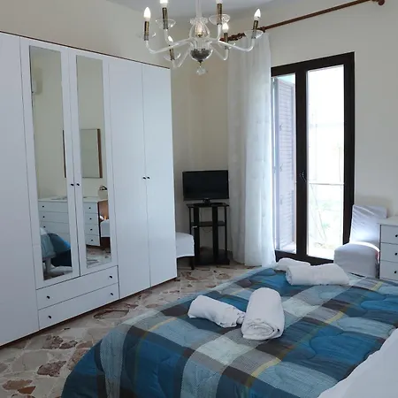 Casa Mia, Vacanze *