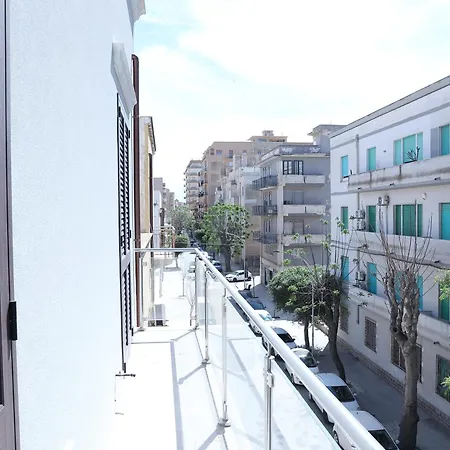 Casa Mia, Vacanze * Marsala